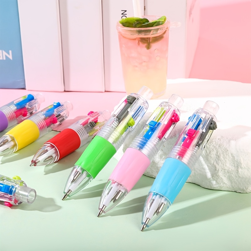 1 kom. Mini hemijska olovka sa četiri boje, 7,8 cm prenosiva višebojna olovka za učenike i kancelarijsku upotrebu, uključuje 4 uobičajene boje za punjenje, nema potrebe za nošenjem više olovaka, lako se menja za beleženje i svakodnevno pisanje, kompaktna i lagana, idealna za učeničke beleške