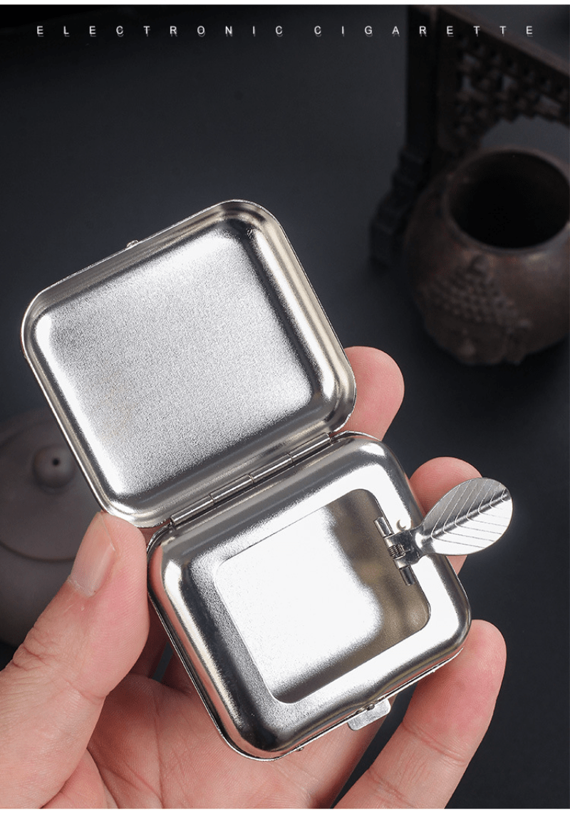 1 kom, Mini metalna pepeljara prenosiva mala pepeljara za spoljašnju upotrebu, prenosiva džepna pepeljara, kreativni automobilski dodaci za pušenje