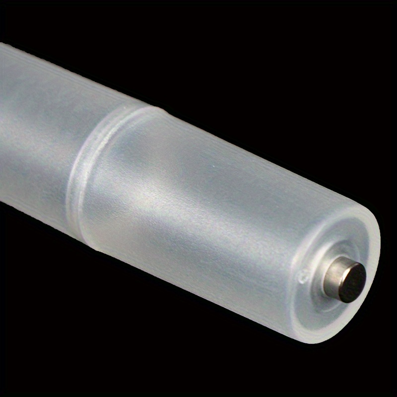 Komplet od 4 adaptera za pretvaranje baterija AAA u AA - Providna plastična futrola sa klik-zatvaračem, Kompaktan i lagan, Uključen prenosivi etui za elektroniku, putovanja, kućnu i kancelarijsku upotrebu, Elektronski dodaci | Čvrsto pristajajući adapteri | Izdržljiva konstrukcija