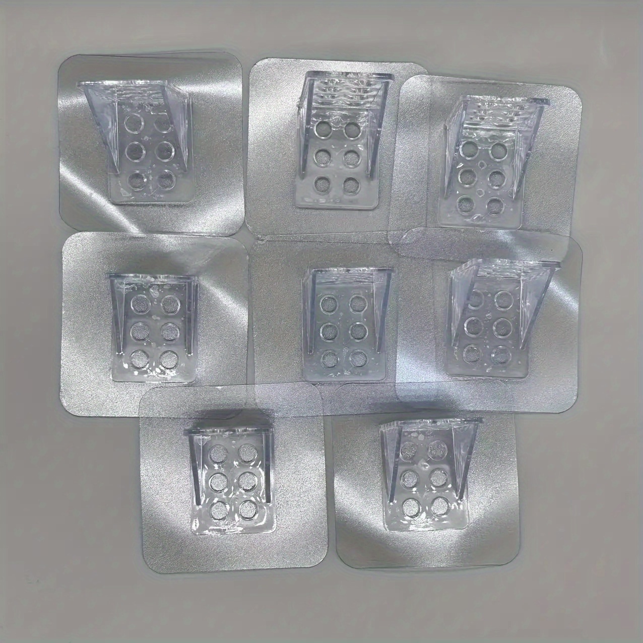 8 kom. Robusni Lepilni Nosači za Police - Bez Bušenja, Laka Montaža, Moderni Plastični Zidni Nosači za Kuhinjske Ormare, Kupatilo, Skladištenje u Garaži & Kuke za Korisne Namene - Štedi Prostor, Izdržljiv & Stilski Rešenje za Organizaciju Doma, Kuke za Korisne Namene|Moderne Zidne Nosače|Izdržljiva Plastika, Kuke za Kupatilo