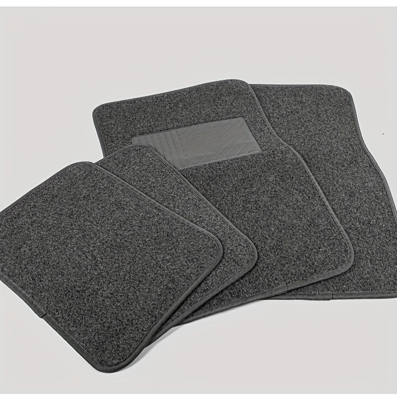 Set od 4 auto patosnike, pogodni za vozača i suvozača - Izrađeni od izdržljivog PVC-a sa đonom otpornim na klizanje, dizajnirani za sve vremenske uslove i lako se postavljaju (kompatibilni sa većinom kamiona i SUV vozila)