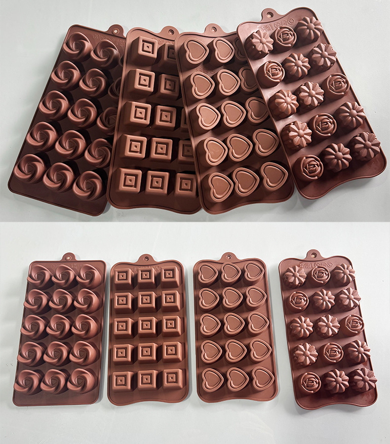 Kalupi u obliku dugmeta za pravljenje kolača i čokolade