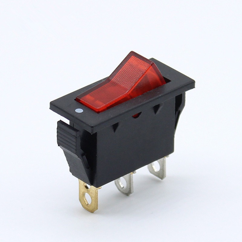 Prekidači u obliku broda često koriste pot prekidače sa svetlima i podiznim pločama