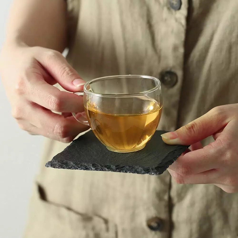 Set podmetača od prirodnog kamena - Neklizajuća površina, otporni na toplotu, elegantni podmetači od škriljevca za trpezariju, kuhinju, bar - Kompatibilni sa japanskim viskijem, vinom, spiritusom - Izdržljivi podmetači od prirodnog kamena za kućnu ili komercijalnu upotrebu