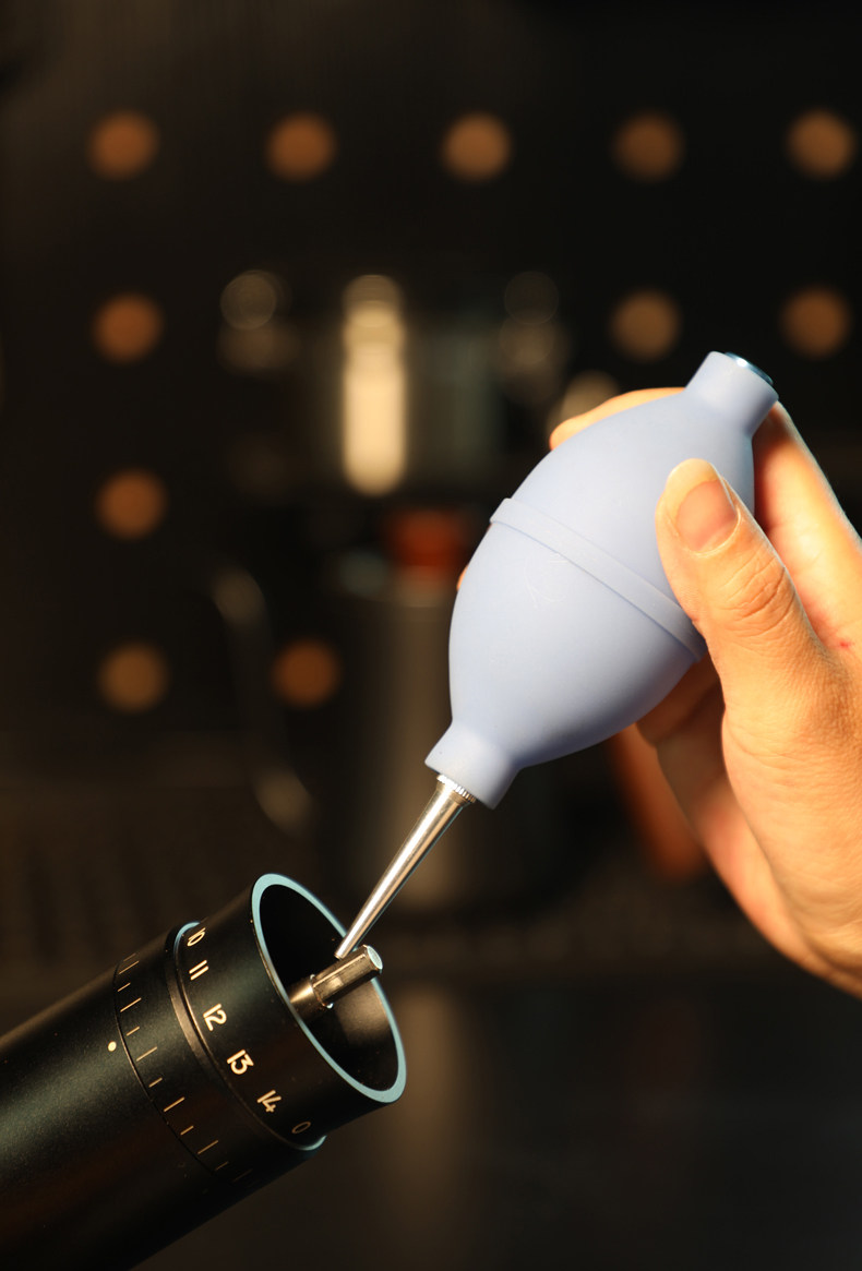 Ručni komplet za duvanje kafe pogodan za mašine i mlinove za kafu - Prenosivi duvač sa balonskom četkom za čišćenje prašine, kompaktni dodatak za održavanje espresso mašina, čišćenje mlinova, nega uređaja