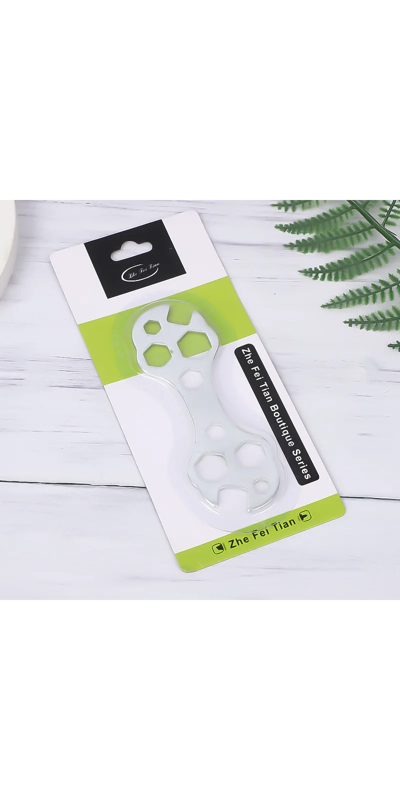 1 Set multifunkcionalnih ključeva u obliku dijamanta | Gvozdeni materijal, mešovitih boja, za popravku i održavanje bicikala sa mehanizmom za zatezanje