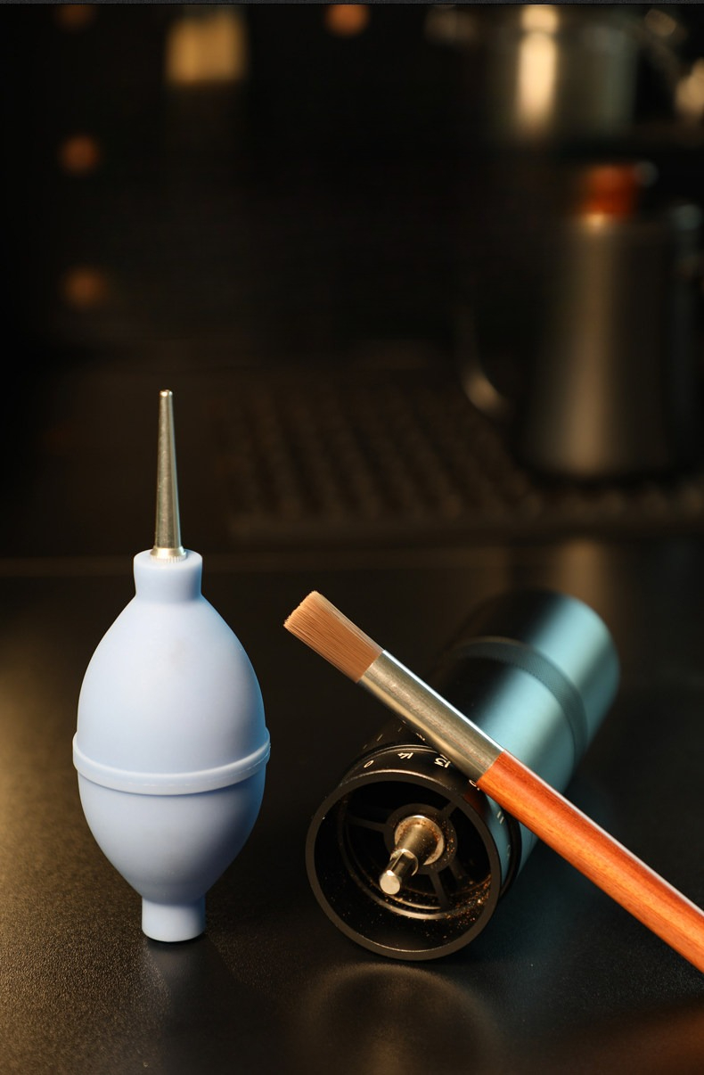 Ručni komplet za duvanje kafe pogodan za mašine i mlinove za kafu - Prenosivi duvač sa balonskom četkom za čišćenje prašine, kompaktni dodatak za održavanje espresso mašina, čišćenje mlinova, nega uređaja