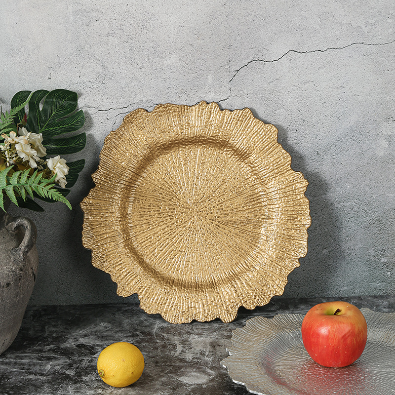 Elegantne Prozirne Plastične Večernje Tacne - Izdržljive Jednokratne Tacne Pogodne za Venčanja, Bankete, Hotele, Zabave - Tacne za Švedski Sto, Formalne Događaje i Svakodnevnu Upotrebu