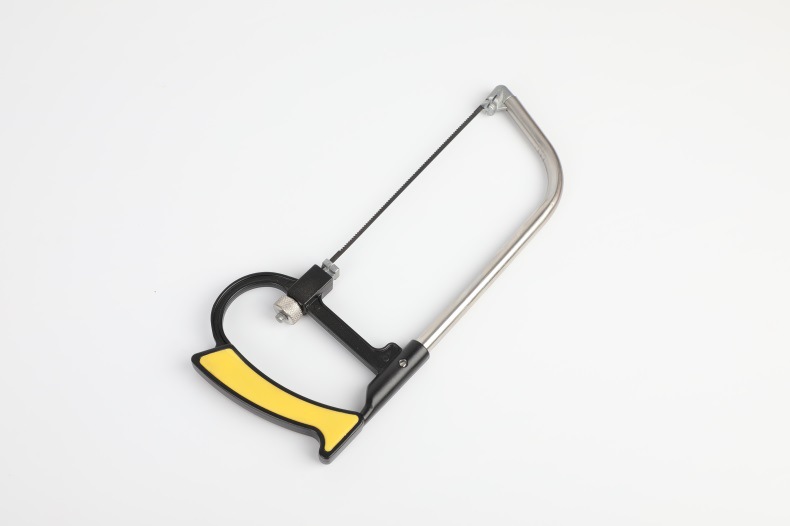 Višenamenski set čeličnih okvira za testere za kućnu upotrebu, mini čelične testere, ručno sečenje, linijsko sečenje, set đavolje testere, Zadaci za ručno sečenje,Višenamenski set testera,Prenosivi sistem za sečenje,Utilitaristička estetika,Precizno isečene oštrice,Izdržljiv mehanizam za sečenje