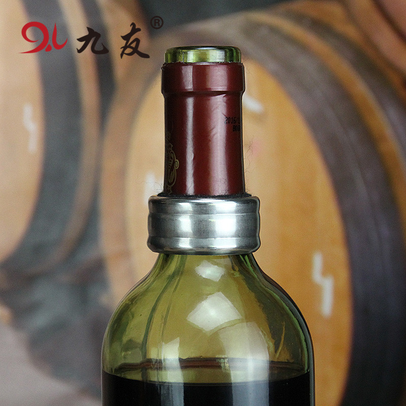 5 komada Premium Set Pribora za Vino - Čepovi za Vinske Flaše od Nerđajućeg Čelika sa Ergonomskim Drškama, Magnetnim Zatvaranjem i Sigurnim Hvatom - Idealno za Ljubitelje Vina