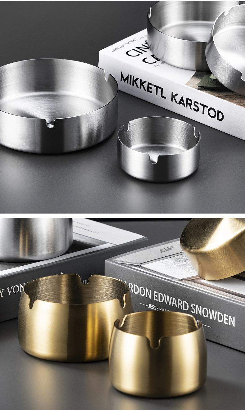 Teška vetrootporna pepeljara od nehrđajućeg čelika - sa držačem za cigarete i cigare, debela za otpornost na vetar, izdržljiva (model nije specificiran)