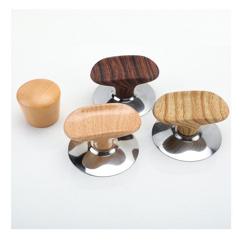 Izdržljiv i otporan na toplotu set alata za jaja sa drvenom drškom i univerzalnim poklopcem | Aluminijumski materijal, pogodan za kontakt