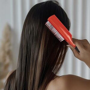 Plastična četka za uvijanje i ravnanje kose sa neklizajućom drškom