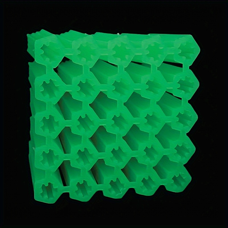 M8 Zelene Plastične Ekspanzioni Cevi u Pakovanjima od 50, 100 ili 150 - Slika 2