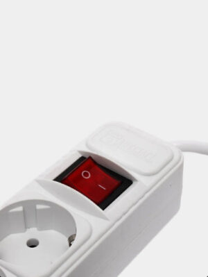 Produžni kabl sa prekidačem sa 5 utičnice