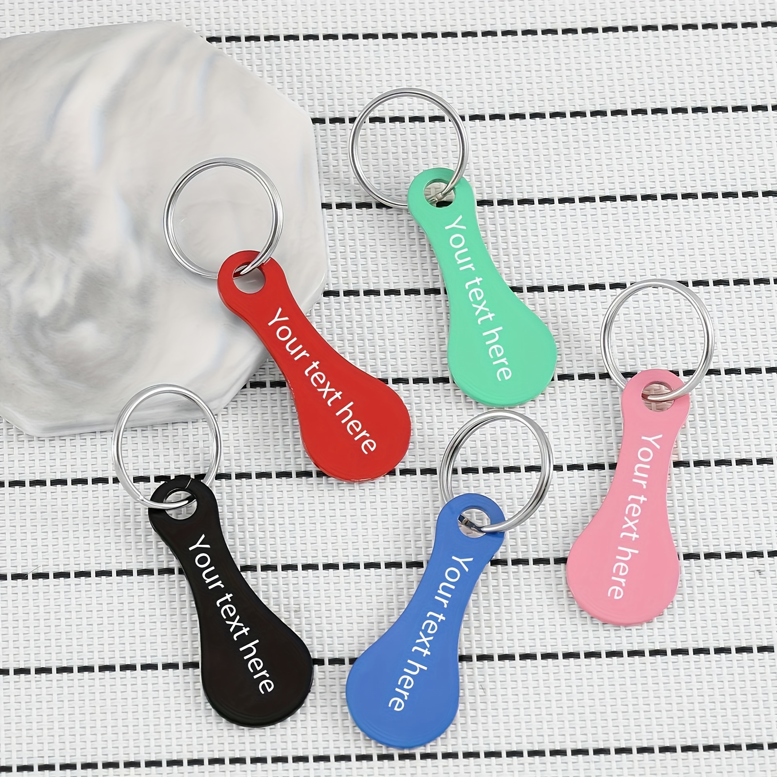 10 Nerdžajućih Čeličnih Privezaka za Ključeve - Slika 4