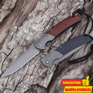 Vintage sklopivi noz sa urezima za voce