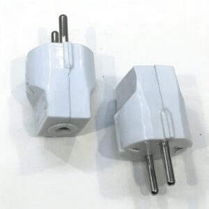 EU adapter sa 2 pina beli putni konvertor