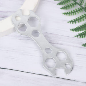 1 Set multifunkcionalnih ključeva u obliku dijamanta | Gvozdeni materijal, mešovitih boja, za popravku i održavanje bicikala sa mehanizmom za zatezanje