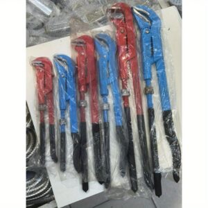 Teška industrijska ključ za cevi sa dizajnom orlovog kljuna – Veliko otvaranje čeljusti, dvostruka drška za profesionalnu vodoinstalaciju, građevinu i HVAC – Izdržljiva stezalica za vodu, gasne i industrijske cevi, robusni alat, pouzdane performanse za tehničare održavanja