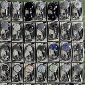 Luksuzni 3-u-1 tuš sistem sa plafonskom/zidnom tuš glavom i ručnim prskalicom – Izdržljiva plastična kišna tuš glava, masažni mlazevi, štedi prostor za moderne kupatila (Jednostavna instalacija)