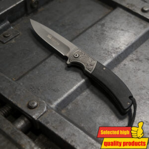 Vintage sklopivi noz sa urezima za voce