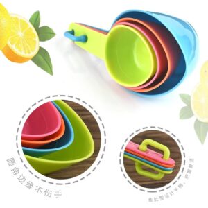 Set od 4 merne kašike za pečenje sa oznakama skale – Kolor kodirani dizajn koji ne klizi, precizna kontrola porcija za suve i tečne sastojke, izdržljivi kuhinjski pribor za dekorisanje kolača, kuvanje i pečenje (bez baterija/električne energije) – Ideja