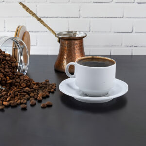 Set od 6 komada porcelanskih šoljica za kapućino od 180ml sa tanjirićima – za specijalne kafene napitke – Set od 6, bele