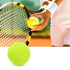 Tri profesionalne elasticne loptice za tenis
