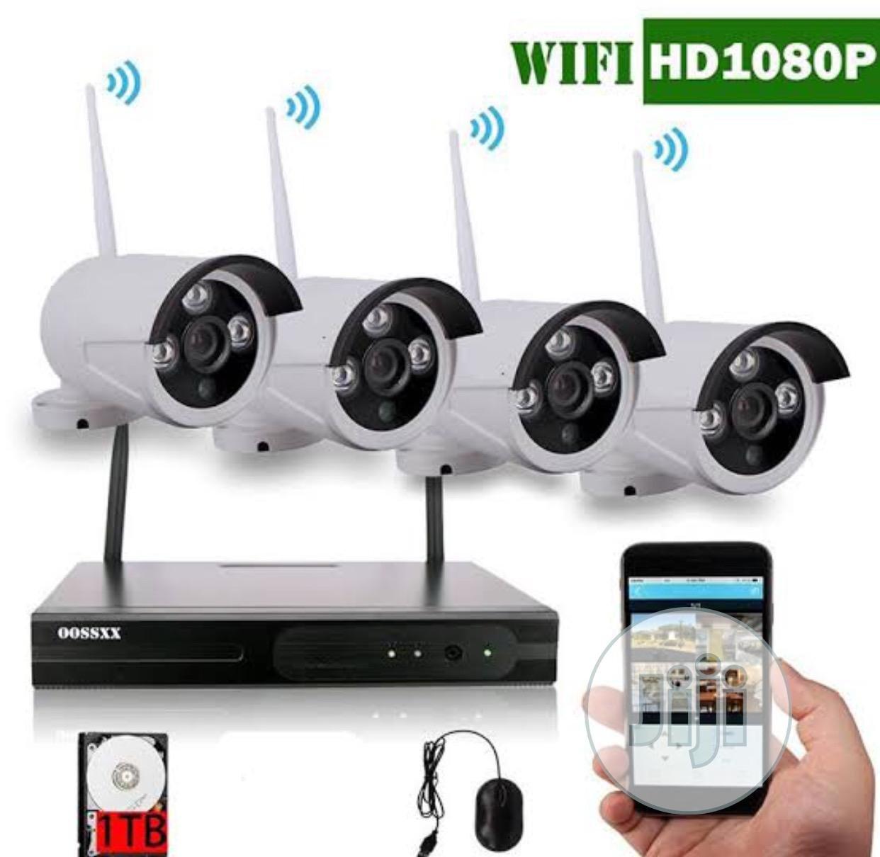 4 KAMERE i Snimac NVR Bezicni WIFI IP SET FULL HD V nadzor