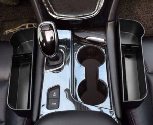 Auto Kutija sa USB Interfejsom Organizer za Automobil