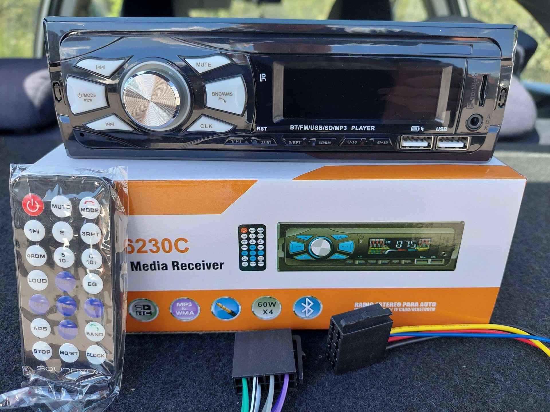 Auto Radio MP3 USB SD kartica Punjac Bluetooth radio za kola