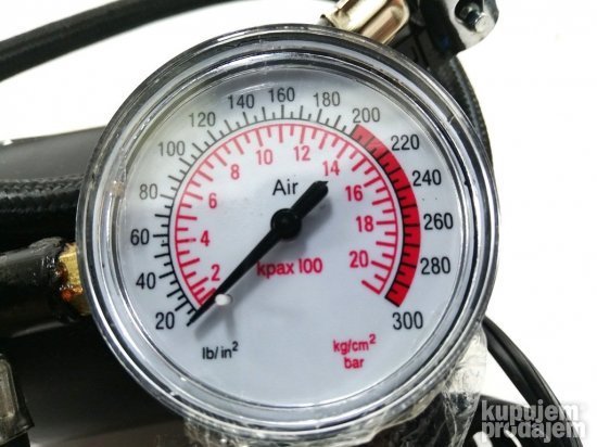 Auto kompresor 12V na upaljac - Slika 2