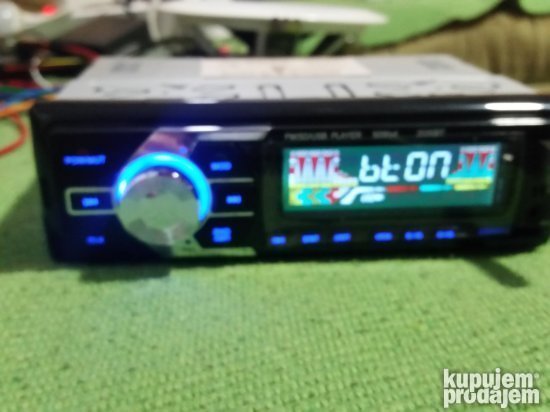 Auto radio mp3 2 model usb sd kartica BLUETOOTH mikrofon itd - Slika 4