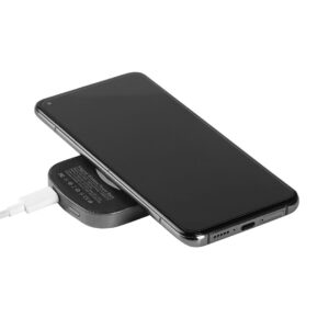 BOUNCE pomocna baterija sa magnetom kapaciteta 5000 mah u poklon kutiji tamno siva