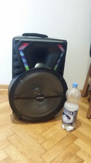 Bluethooth zvucnik karaoke Kimiso 15 inch i Bezicni mikrofon Bluethooth zvucnik karaoke Kimiso 15 inch i Bezicni mikrofon