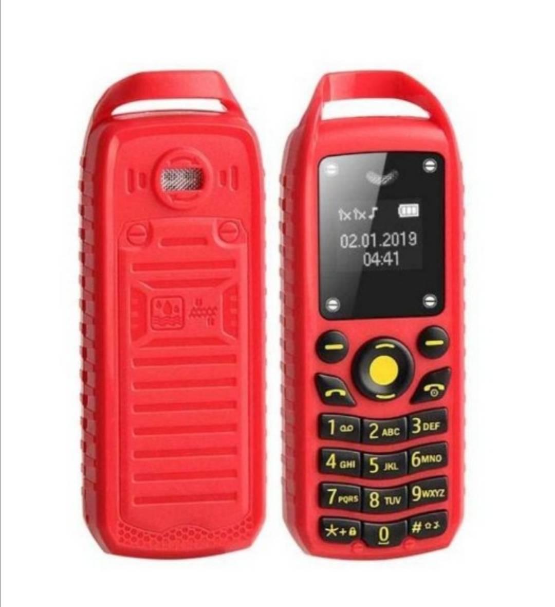 CAT B25 Super mini telefon dual sim CAT B25 Super mini telefon dual sim