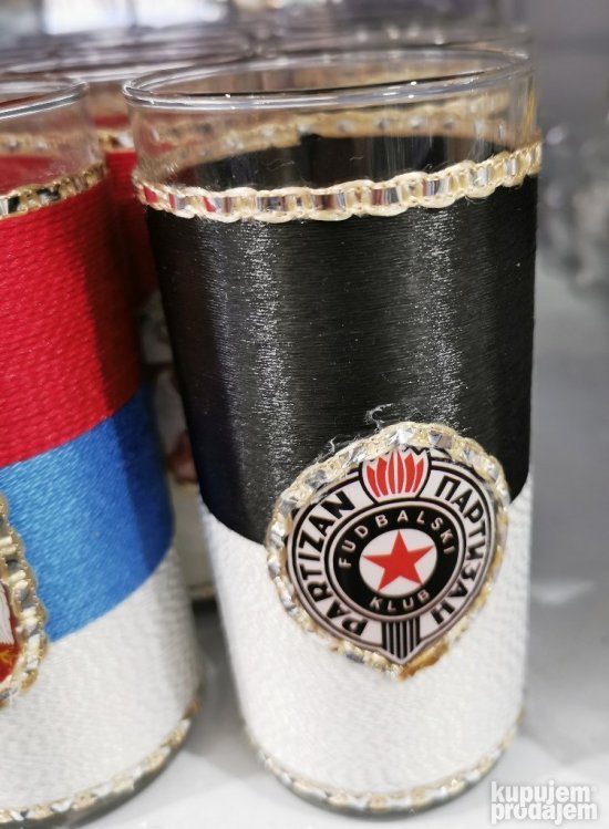 Case PARTIZAN sa grbom
