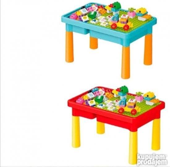 Crveni kreativni sto za slaganje kockica od 56 delova