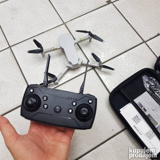 DRON sa kameromi Upravljanje preko tel i daljinskog DRON DRON - Slika 3