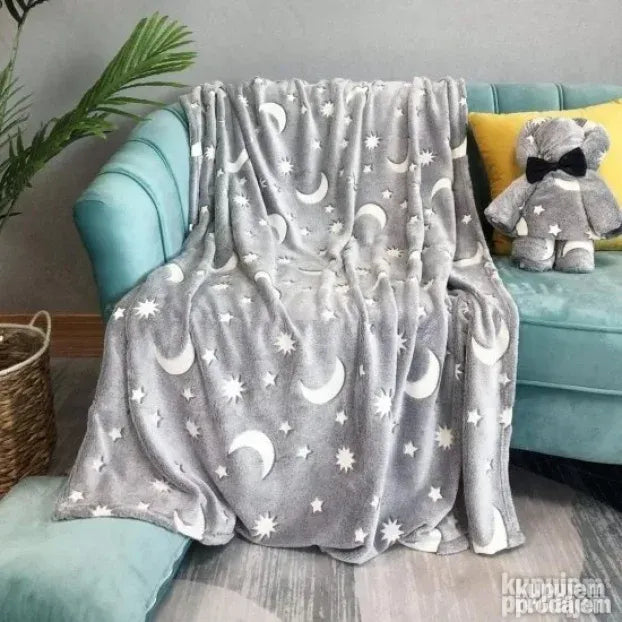 Decije magicno cebe svetli u mraku