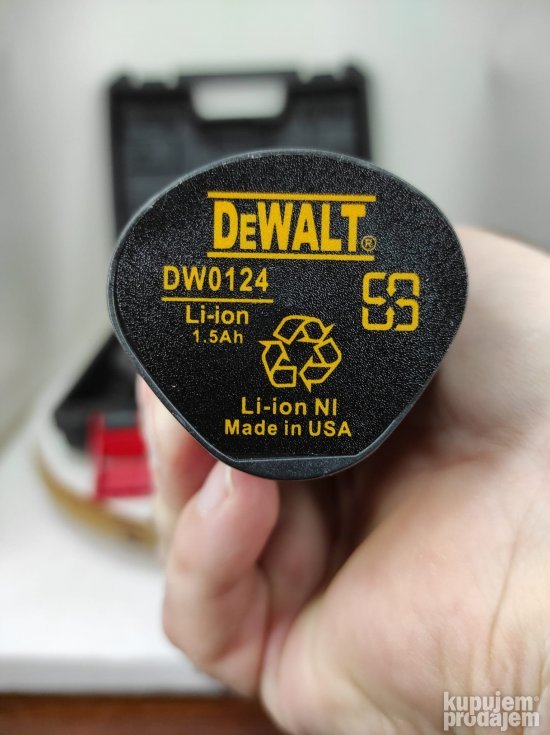 Dewalt Hobi aku busilica sa dve baterije - Slika 6