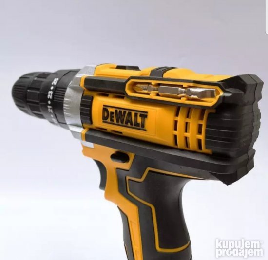 Dewalt aku srafilicabusilicacekic 36vi pribori 2 baterije