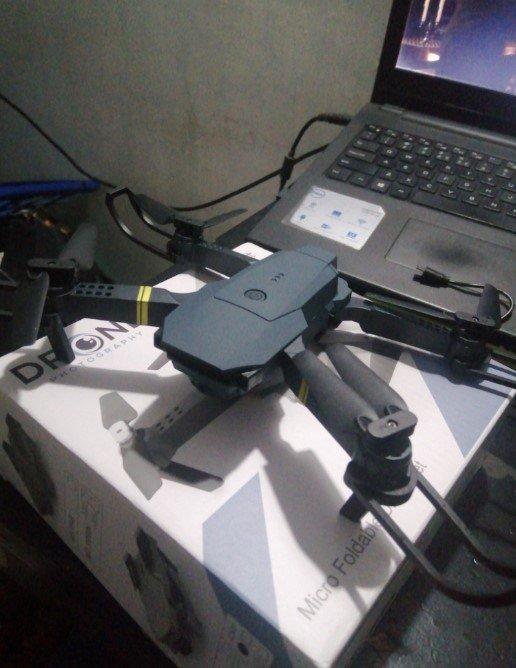 Dron 998 Kvadrokopter sa HD kamerom 1080P rez bat Dron 998 Kvadrokopter sa HD kamerom 1080P rez bat - Slika 6