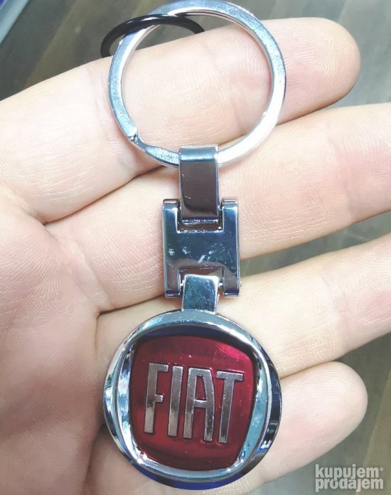 FIAT metalni privezak