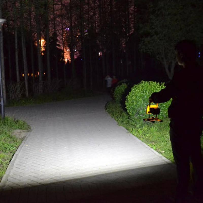 Fantastican prenosivi reflektor 50w gledaj slike Fantastican prenosivi reflektor 50w gledaj slike