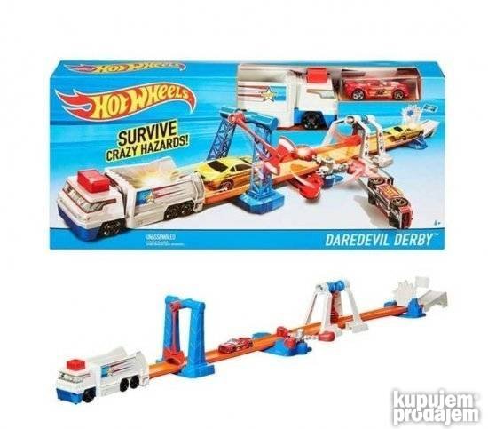 Hot Wheels trkacka staza sa preprekama