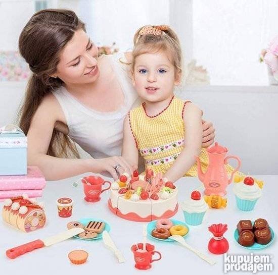 Igracke rodjendanska torta sa cickom za decu - Slika 3