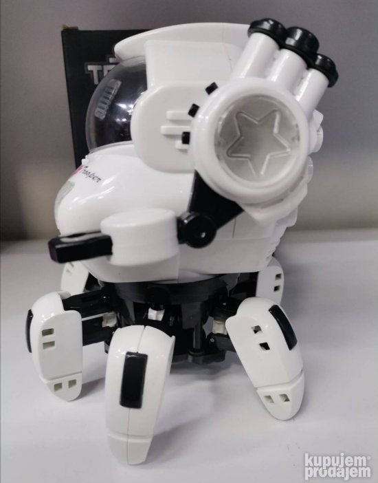 Igrajuci robot star trooper