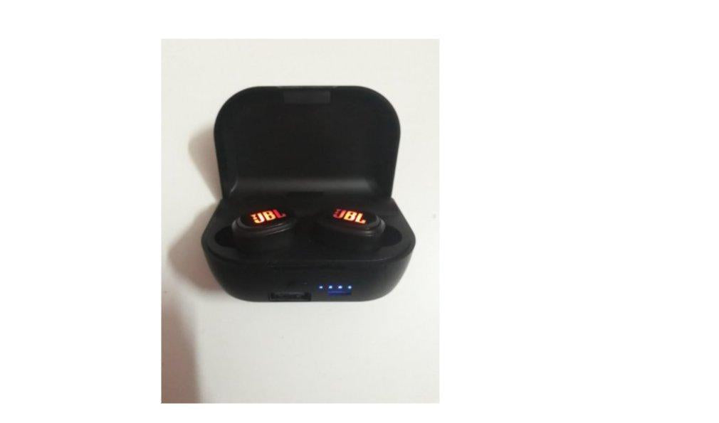JBL Power bank slusalice  JBL Power bank slusalice